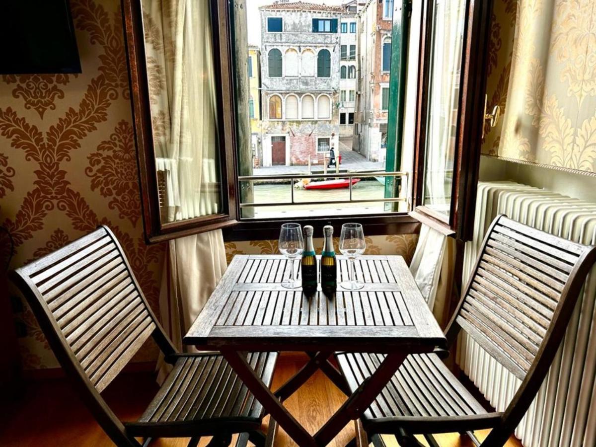 Dream Suites Veneza Exterior foto
